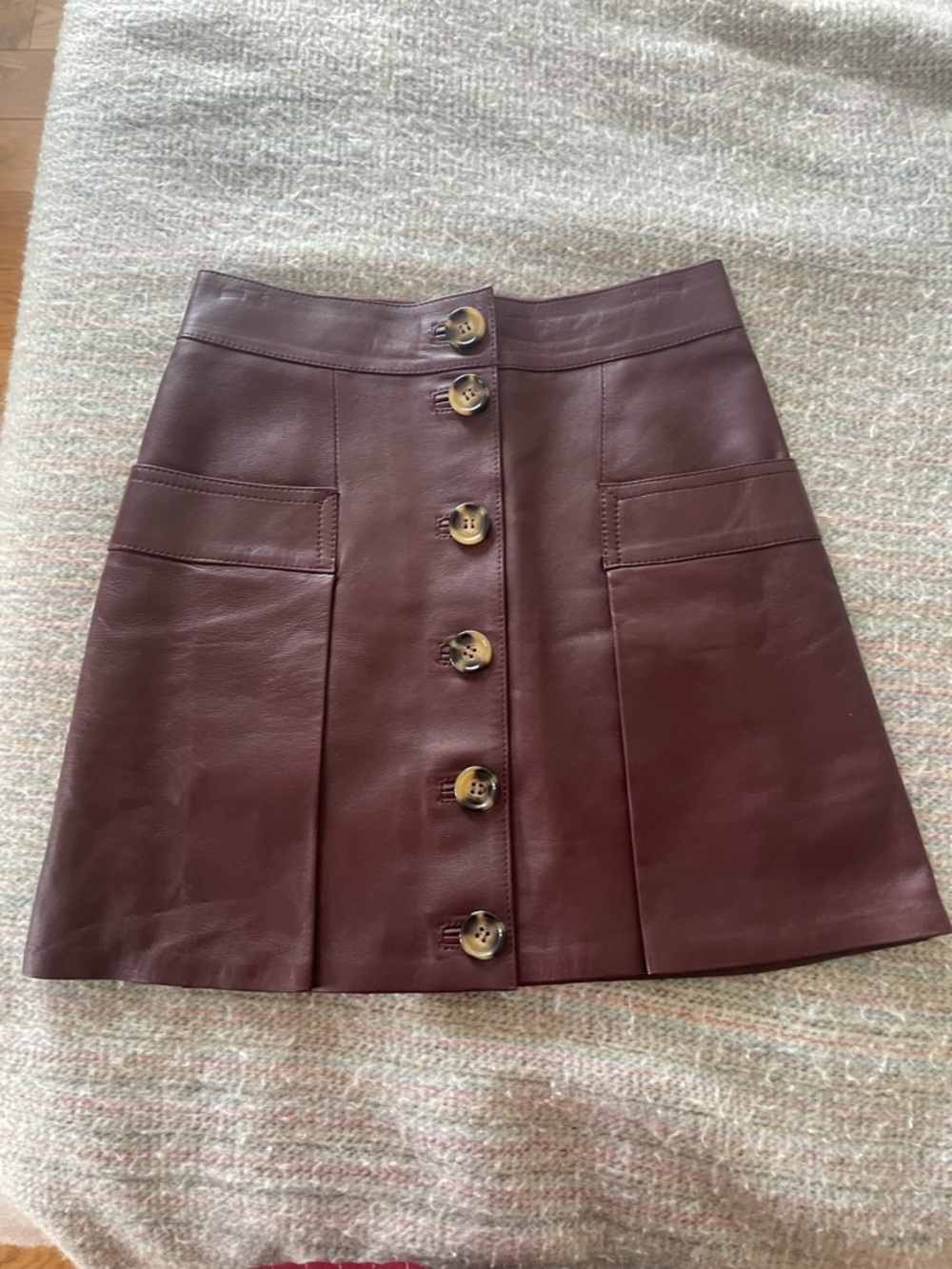 Like New Dodo Bar Or Burgundy Leather Button-Front Mini Skirt Sz 40/ US 4